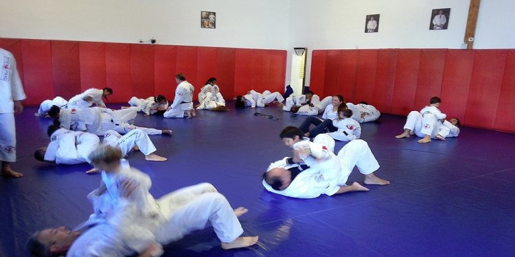 Caique Jiu Jitsu Academy